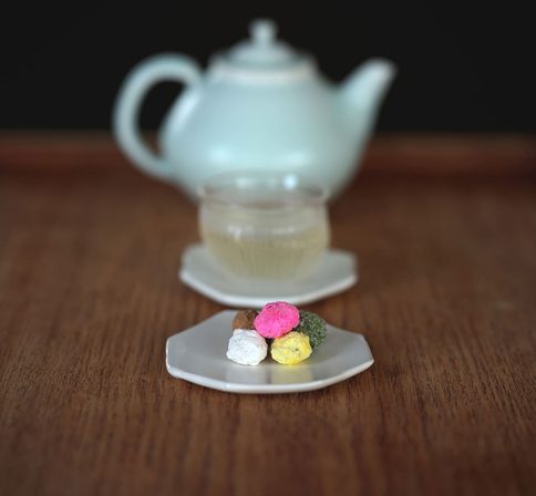 明治41年創業の老舗企業、豆富本舗様。品格と伝統を映した豆菓子の写真撮影